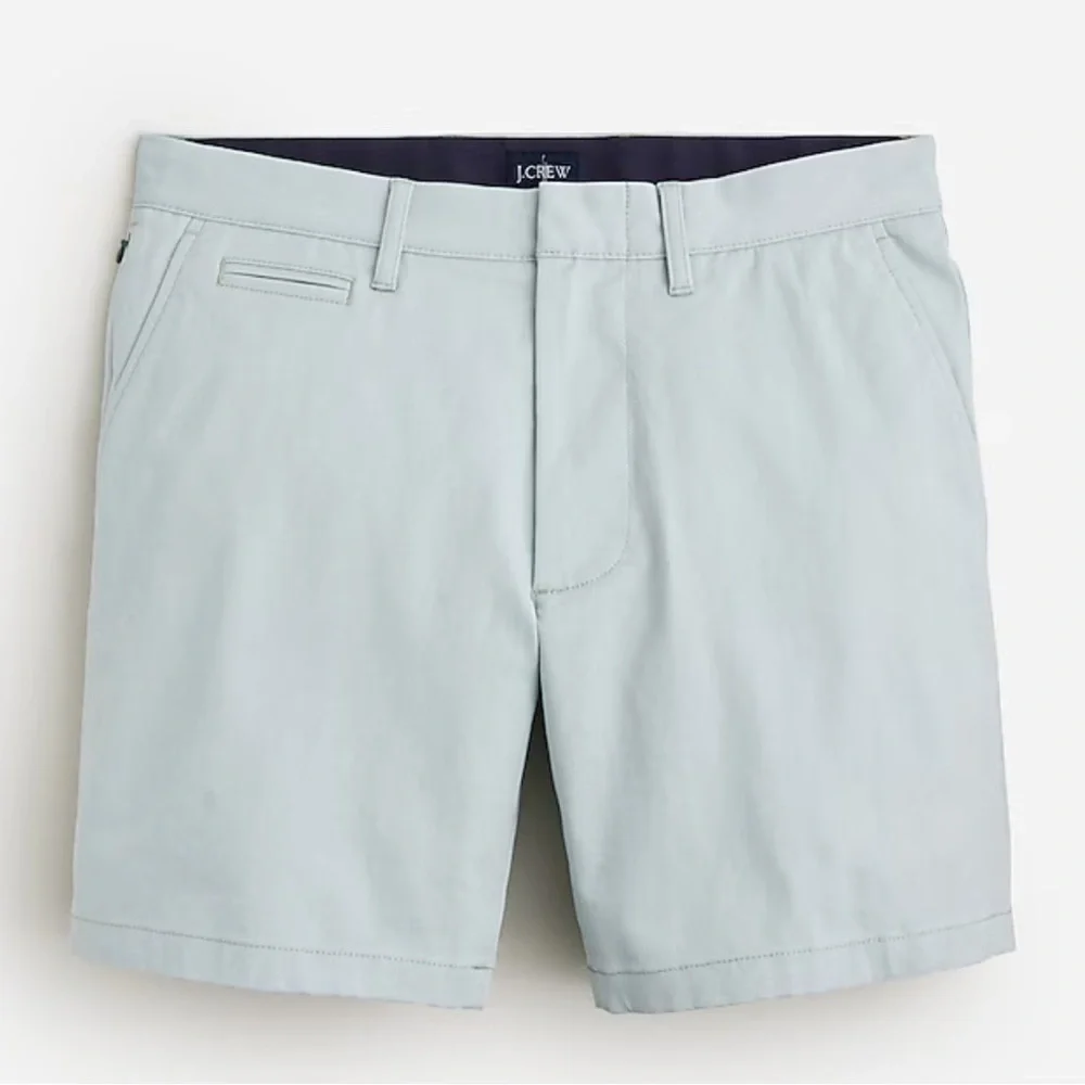 J crew green white 7'' tech oxford short